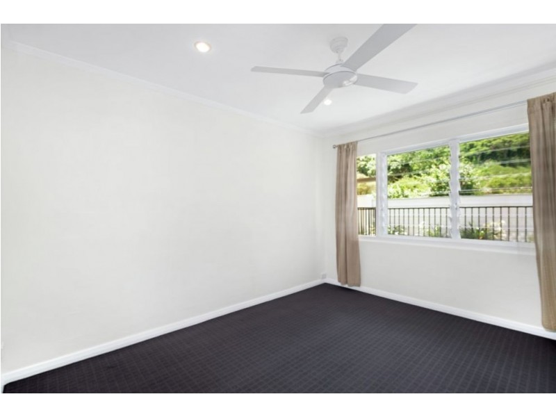 46 Heavey Crescent, Whitfield QLD 4870