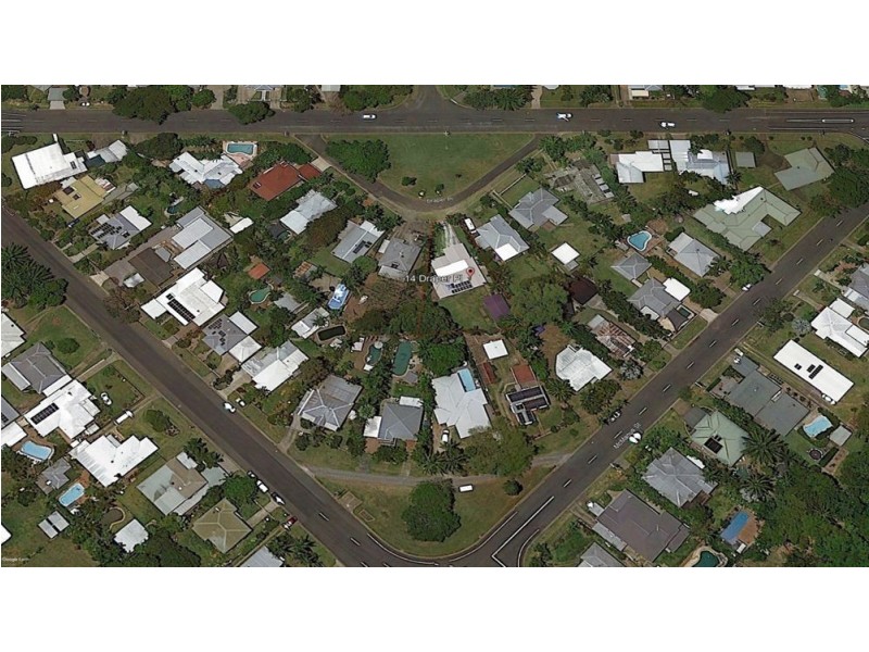 14 Draper Place, Whitfield QLD 4870