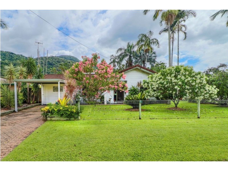 22 Barrine Court, Caravonica QLD 4878