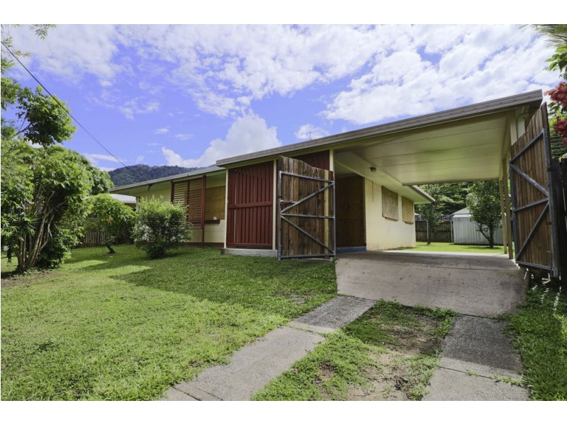 106 Murray Street, Manoora QLD 4870