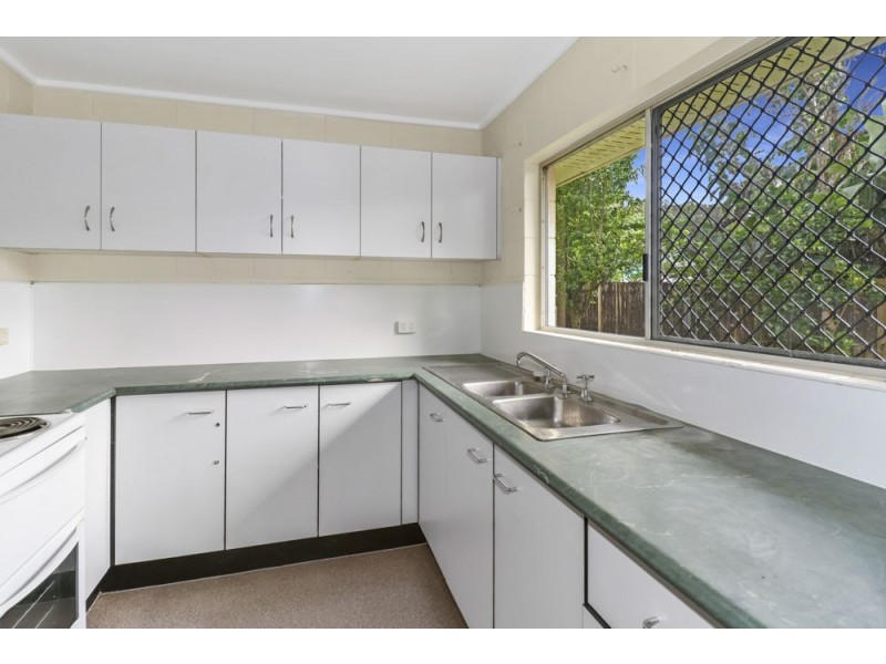 106 Murray Street, Manoora QLD 4870