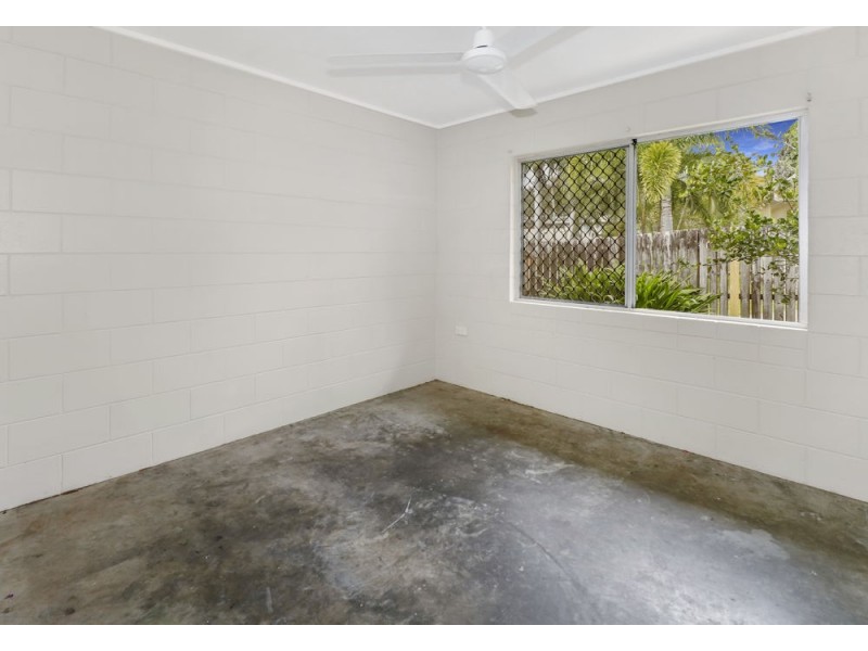 106 Murray Street, Manoora QLD 4870