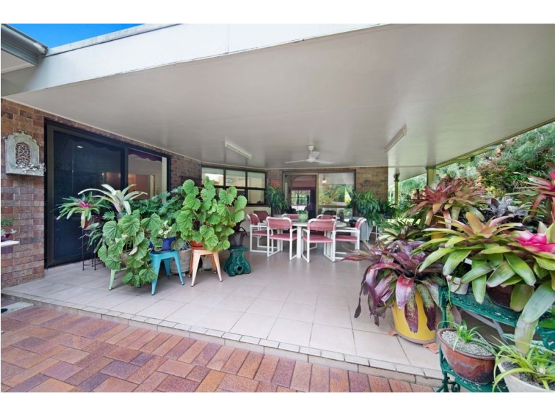 18 Gloucester Street, Whitfield QLD 4870