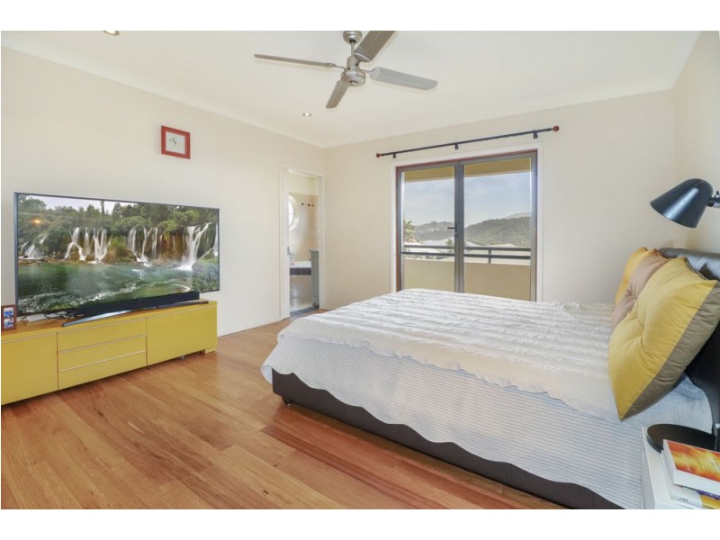 13 Yellowfin Close, Kanimbla QLD 4870