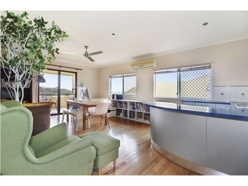 13 Yellowfin Close, Kanimbla QLD 4870