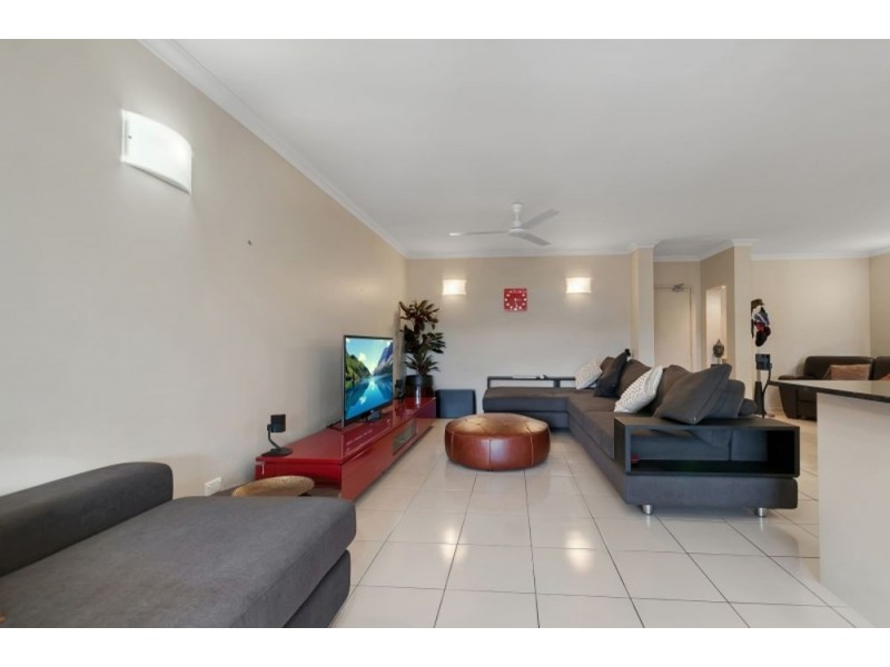 321 12 Gregory Street, Westcourt QLD 4870