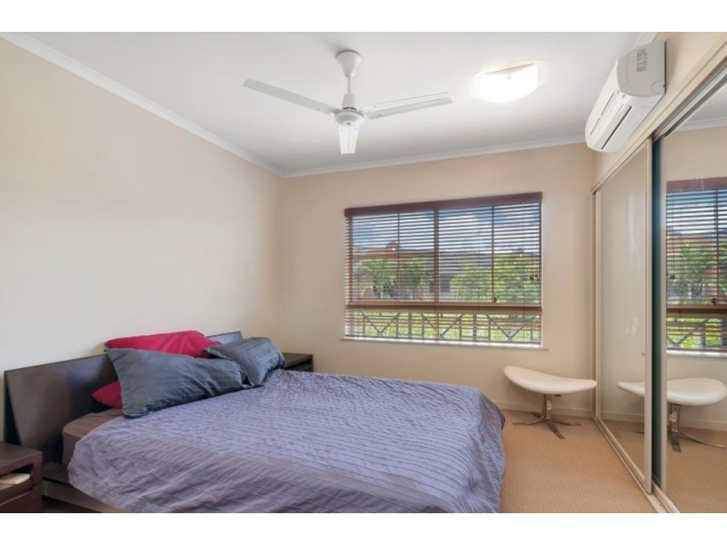 321 12 Gregory Street, Westcourt QLD 4870