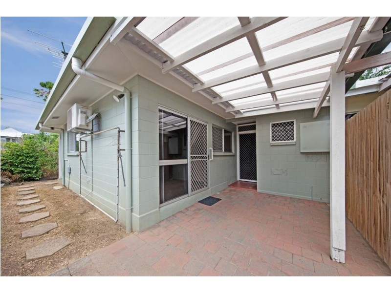 1/93 Jensen Street, Whitfield QLD 4870