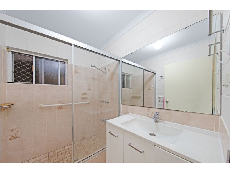 1/93 Jensen Street, Whitfield QLD 4870