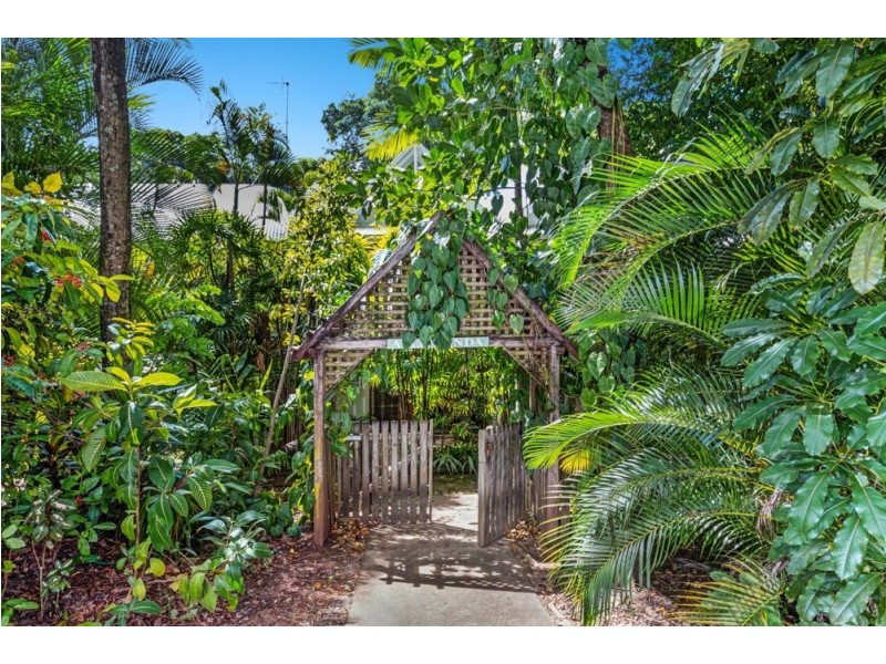 5/13 Le Grande Street, Freshwater QLD 4870