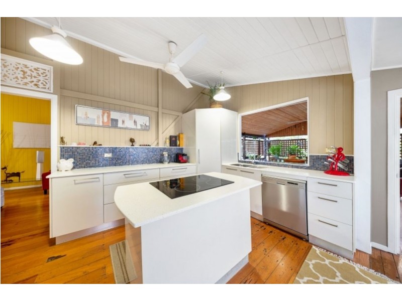 372-374 Draper Street, Parramatta Park QLD 4870