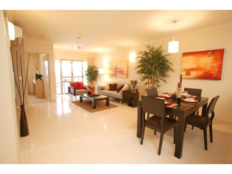 820 12 Gregory Street, Westcourt QLD 4870