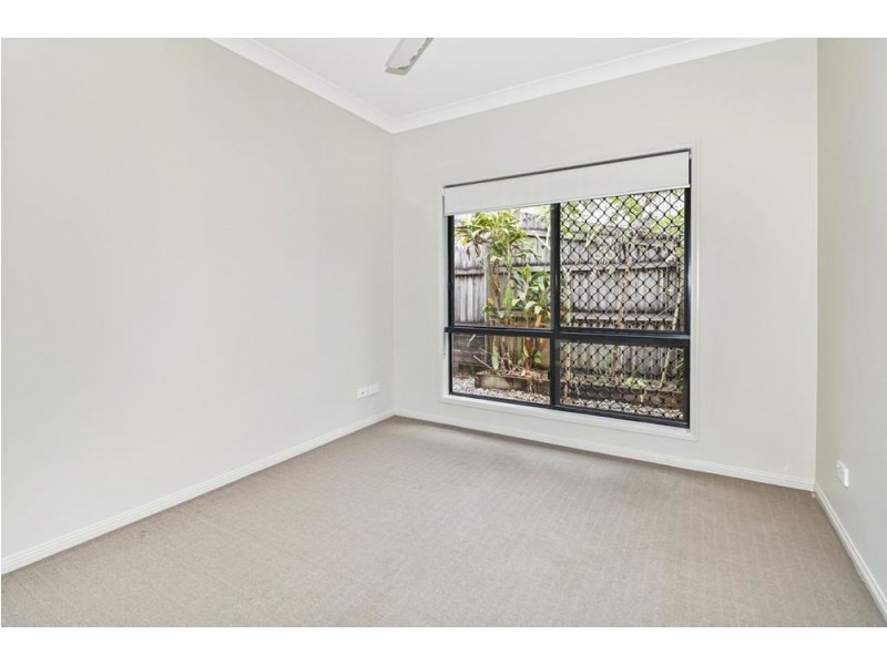 104 McFarlane Drive, Kanimbla QLD 4870