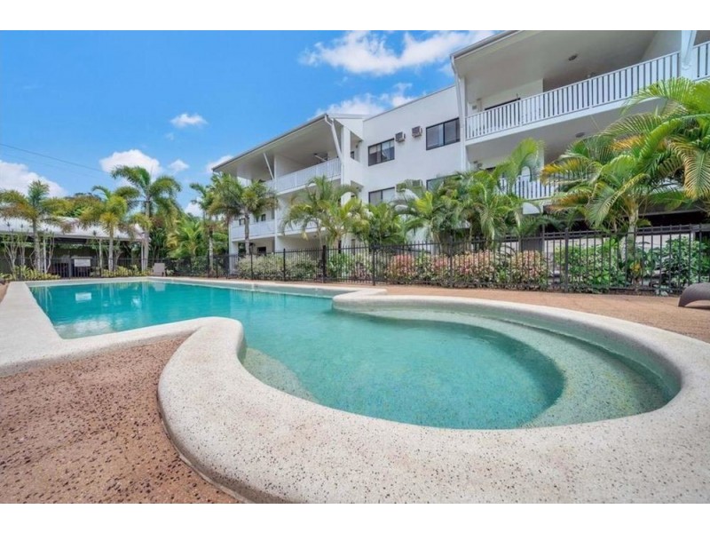 33/44-50 Pease Street, Manoora QLD 4870