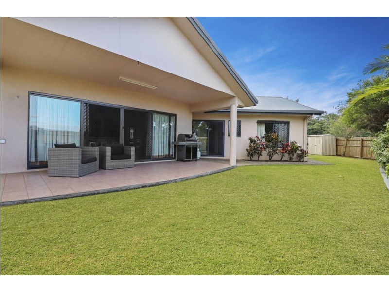 20 Lucy Close, Kanimbla QLD 4870