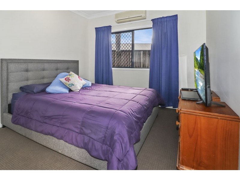 20 Lucy Close, Kanimbla QLD 4870