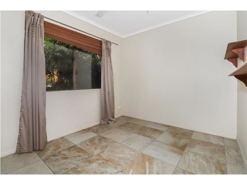 2/6-10 Holmes Street, Stratford QLD 4870