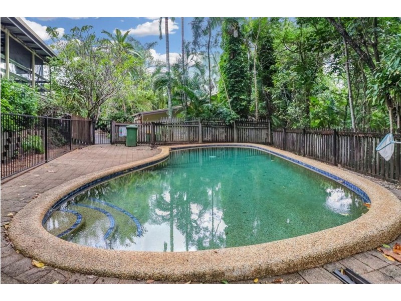 2/6-10 Holmes Street, Stratford QLD 4870