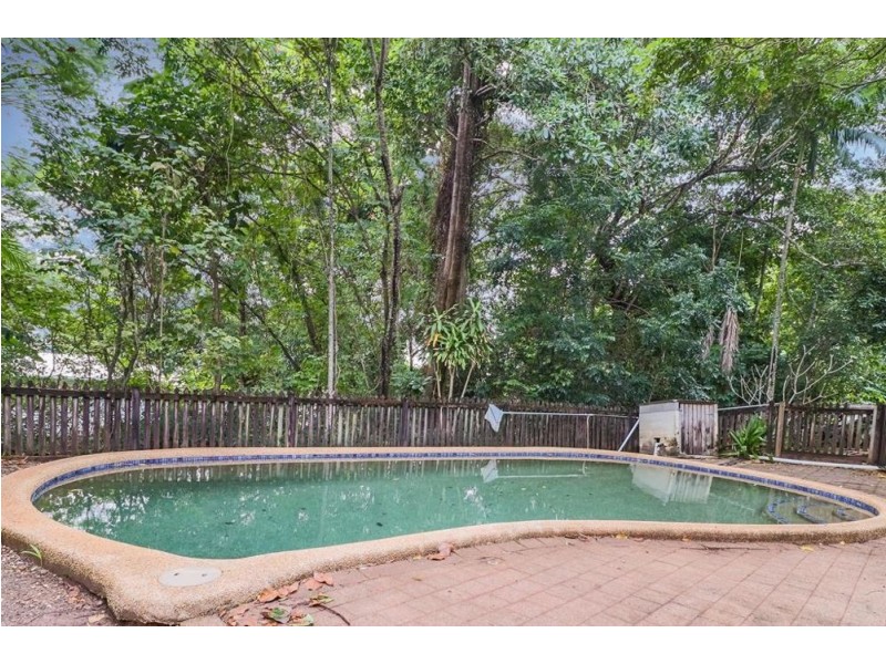 2/6-10 Holmes Street, Stratford QLD 4870