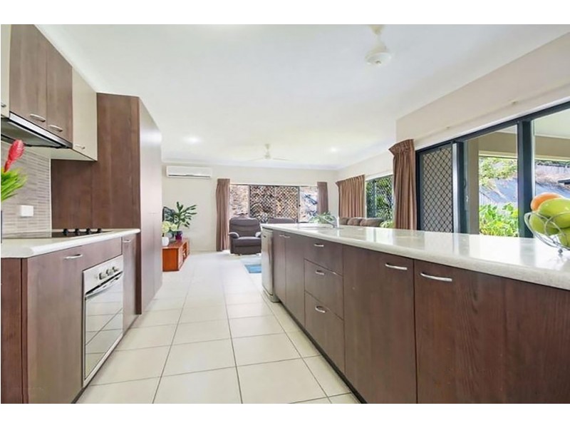 59 William Hickey Street, Redlynch QLD 4870