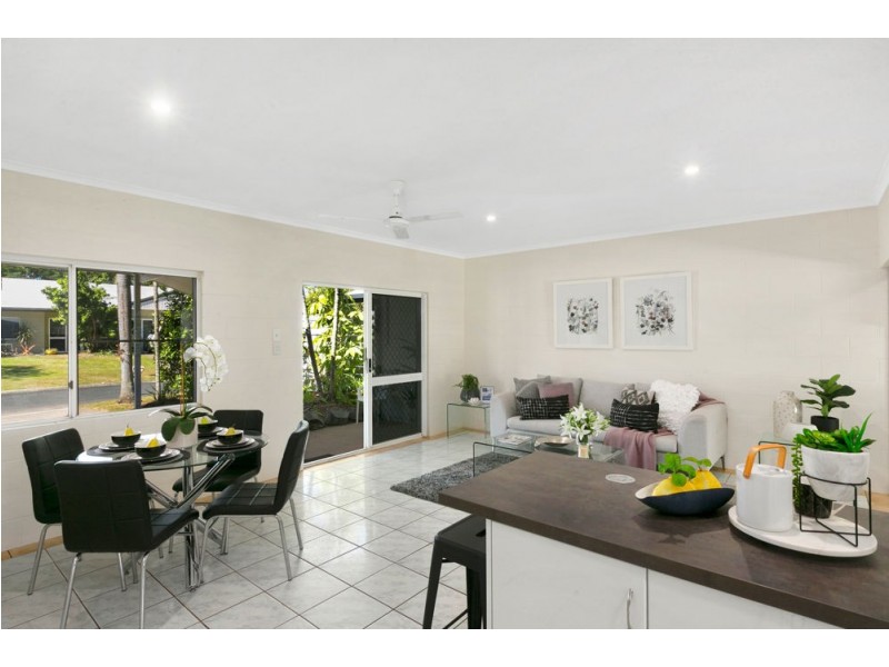 22/2 – 6 Lake Placid Road, Caravonica QLD 4878