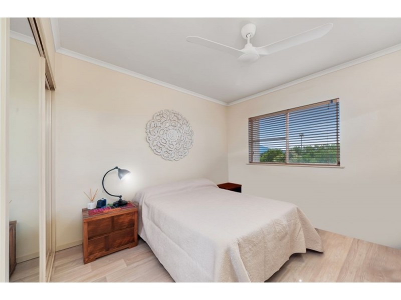 270 12 Gregory Street, Westcourt QLD 4870