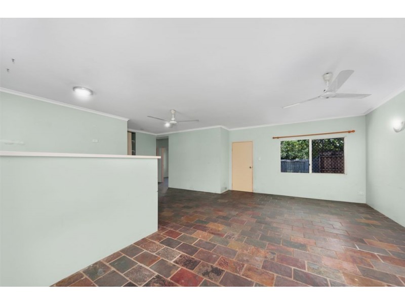 22 Mercurio Street, White Rock QLD 4868