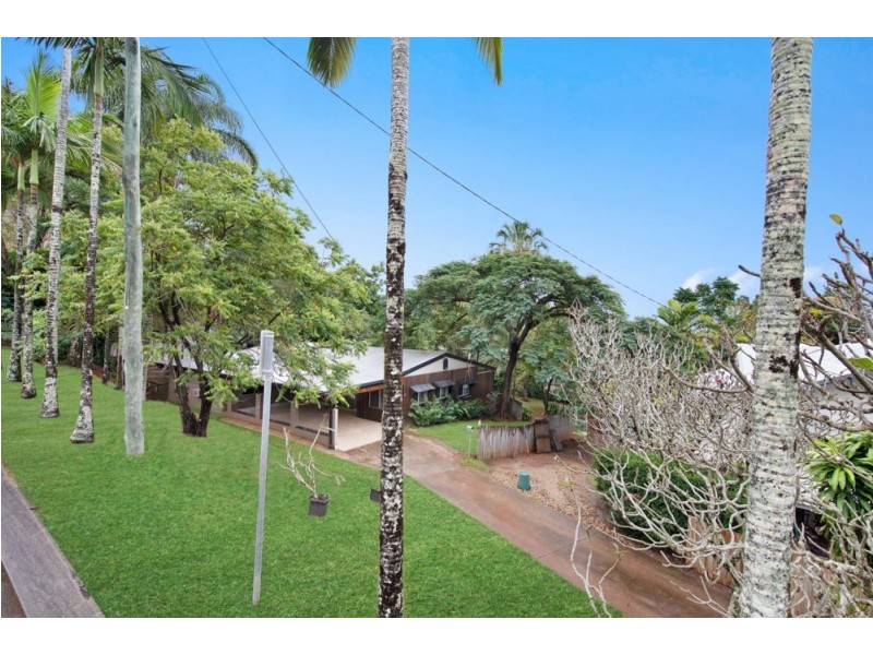 8 Duffy Street, Freshwater QLD 4870