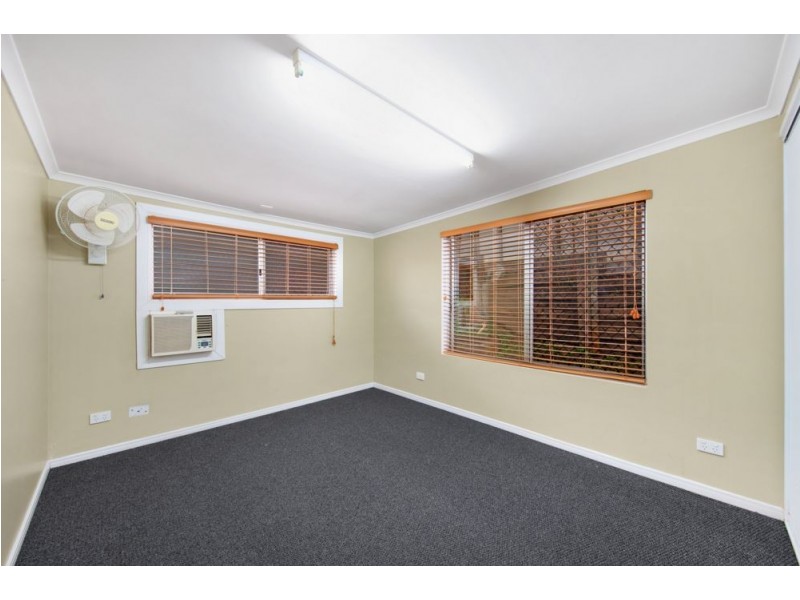 8 Duffy Street, Freshwater QLD 4870