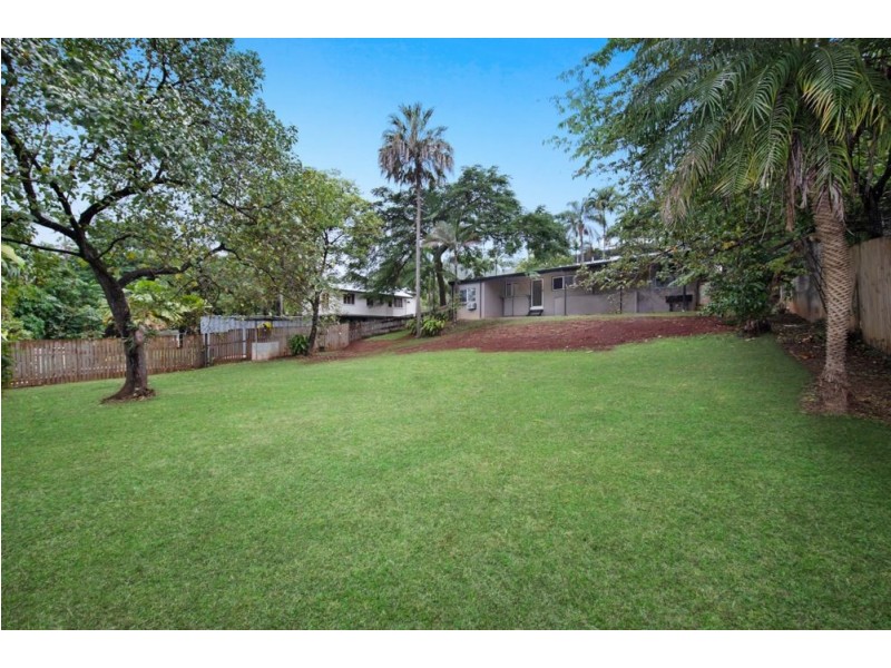 8 Duffy Street, Freshwater QLD 4870
