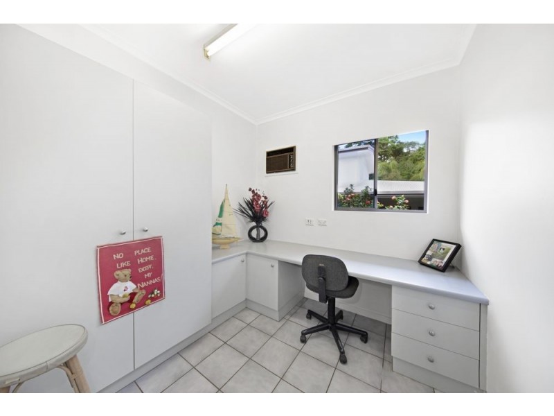 6 Sandray Close, Edge Hill QLD 4870