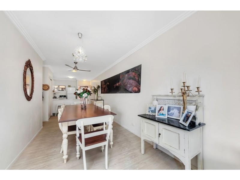 24/37-39 Digger Street, Cairns North QLD 4870
