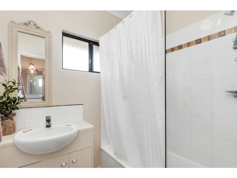24/37-39 Digger Street, Cairns North QLD 4870