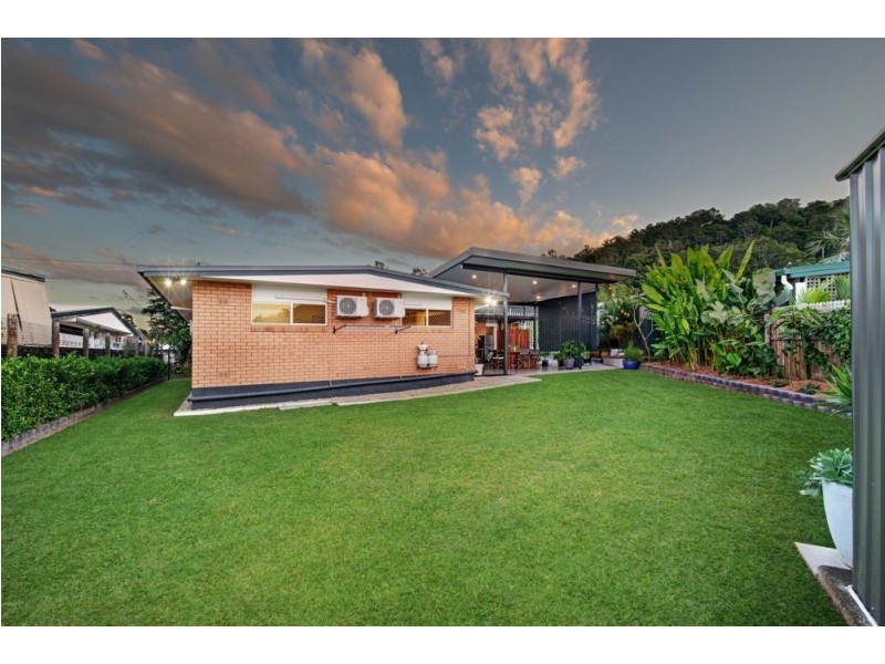 74 Mansfield Street, Earlville QLD 4870