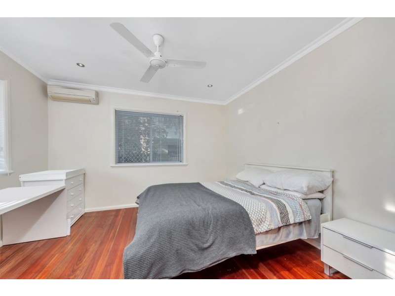 9 Mona Street, Whitfield QLD 4870