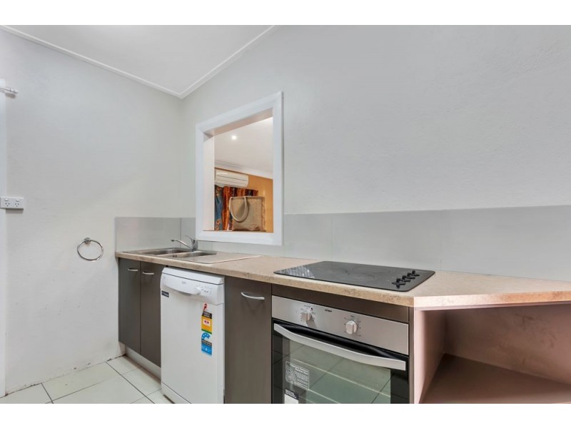 9 Mona Street, Whitfield QLD 4870