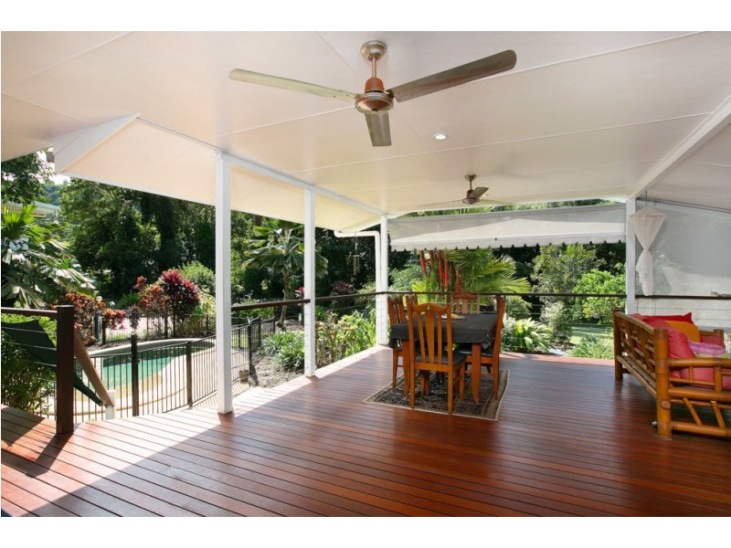 12 Fogarty Street, Whitfield QLD 4870