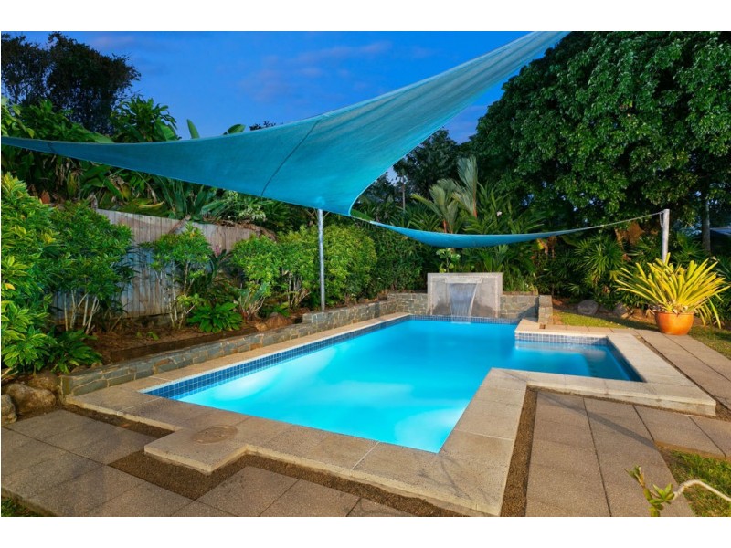 14 Junction Street, Edge Hill QLD 4870