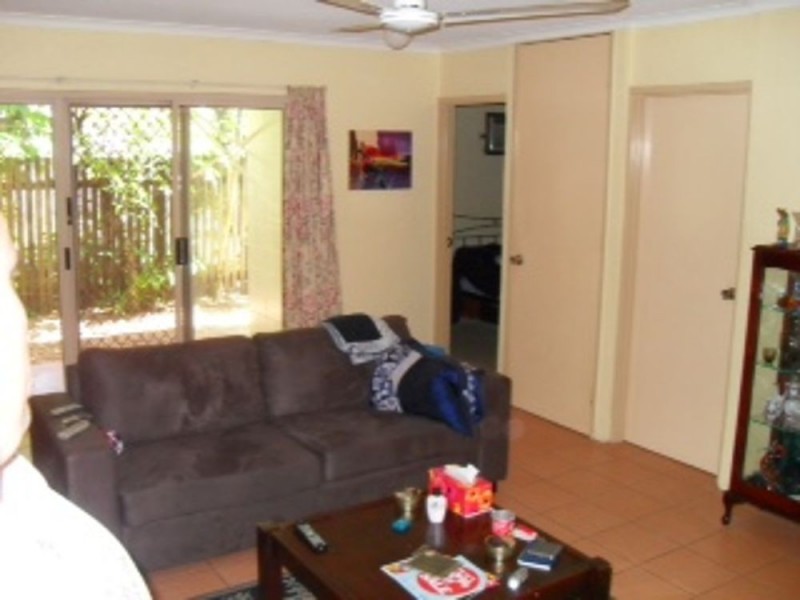 2/22 Barrett Street, Bungalow QLD 4870