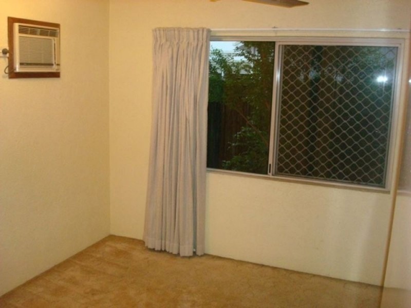 2/22 Barrett Street, Bungalow QLD 4870