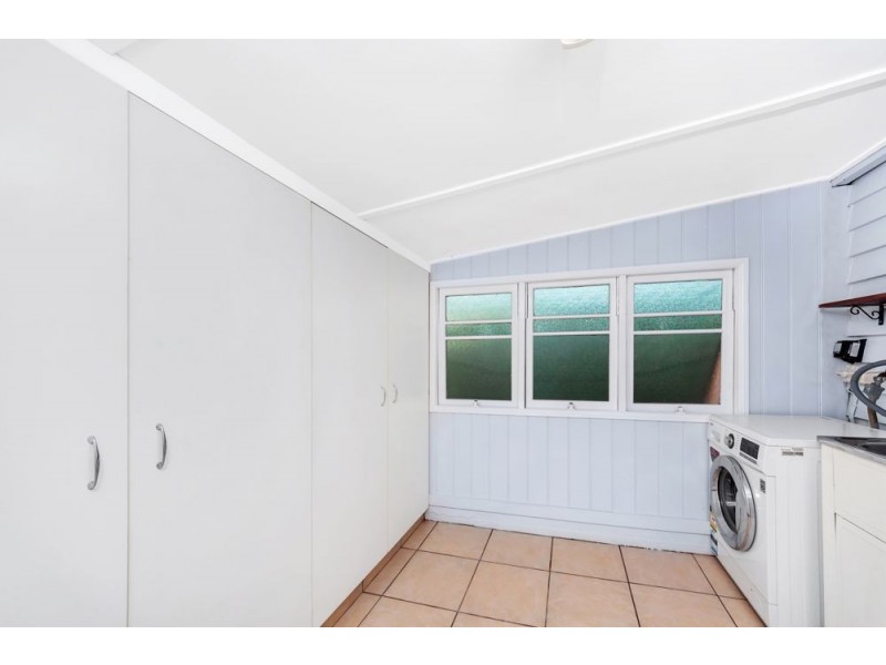 39 Nelson Street, Bungalow QLD 4870