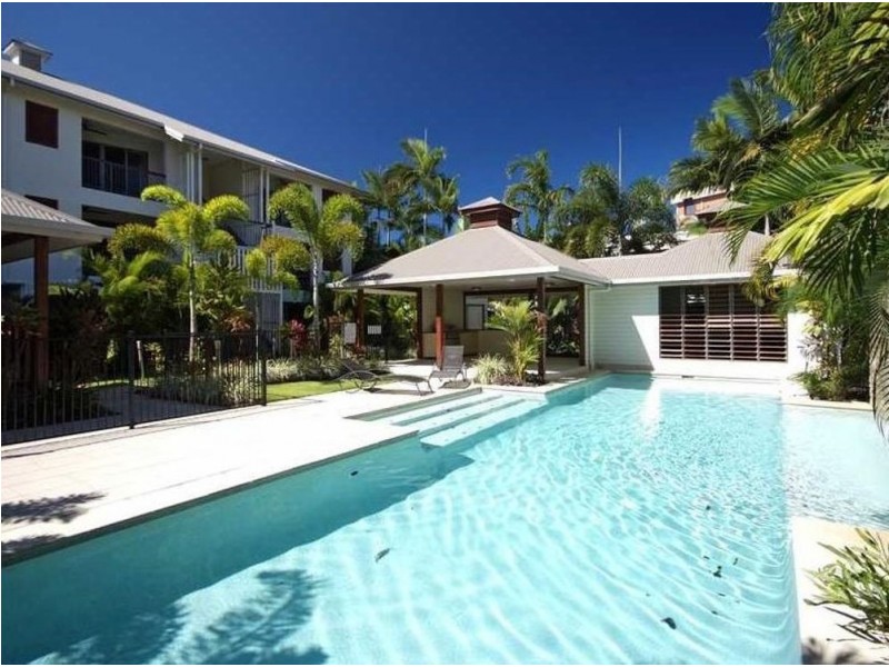 2/242 Grafton Street, Cairns North QLD 4870