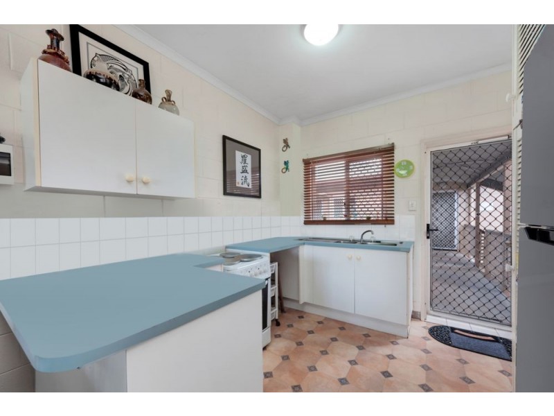 6/7-9 Charlotte Close, Woree QLD 4868