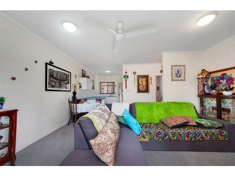 6/7-9 Charlotte Close, Woree QLD 4868