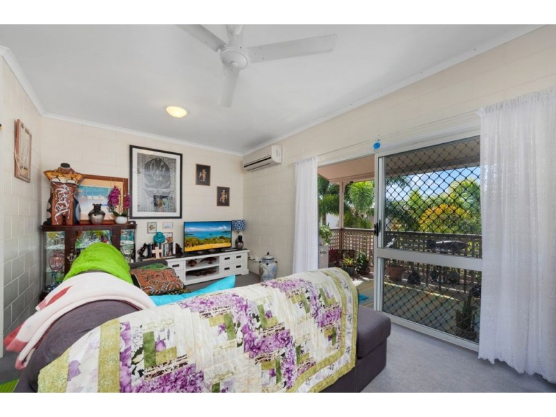 6/7-9 Charlotte Close, Woree QLD 4868