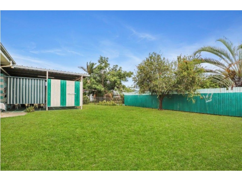 47 Clarke Street, Manunda QLD 4870