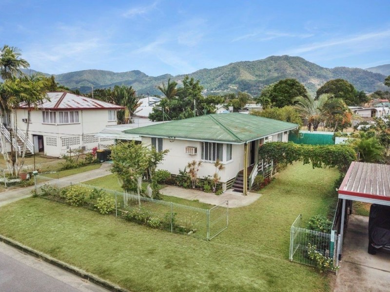 47 Clarke Street, Manunda QLD 4870