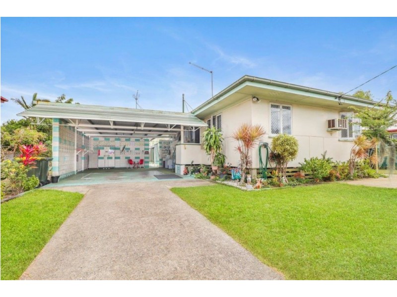 47 Clarke Street, Manunda QLD 4870