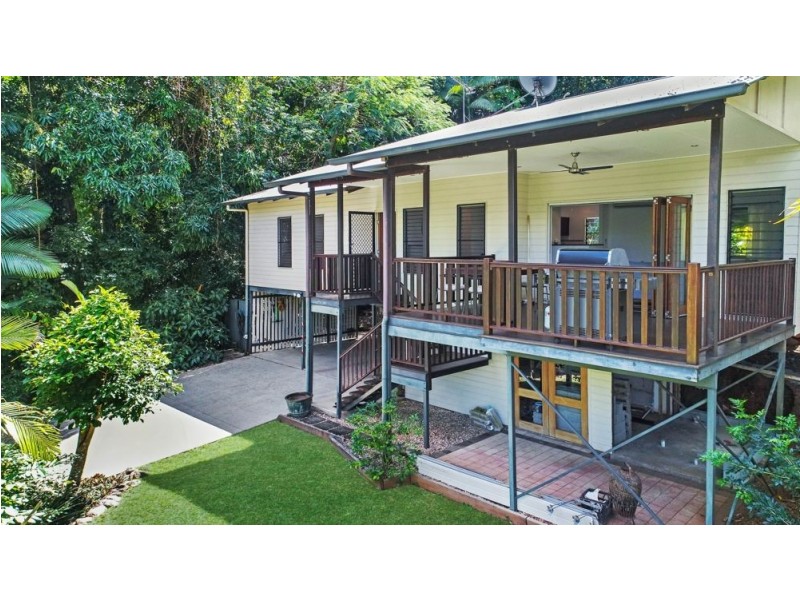 426 Brinsmead Road, Brinsmead QLD 4870