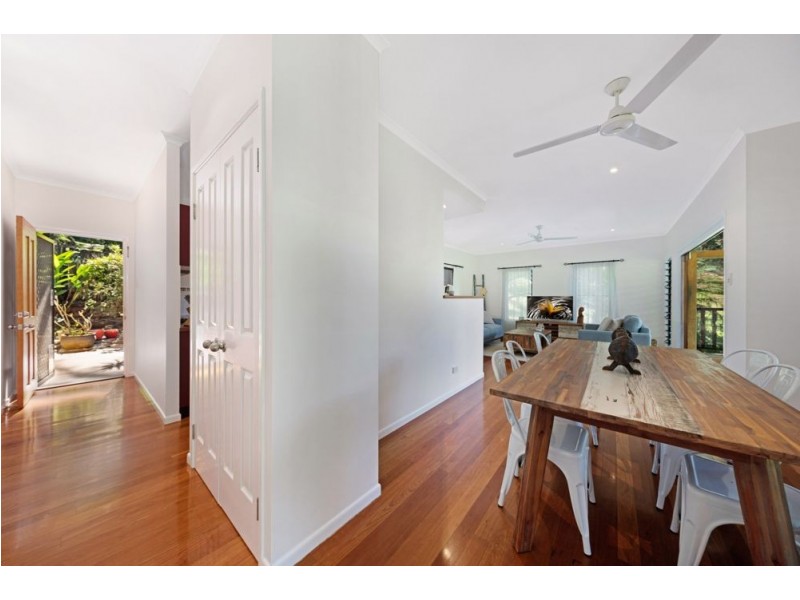 426 Brinsmead Road, Brinsmead QLD 4870